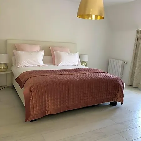 Nocleg ze śniadaniem Jardin Du Marais 3*