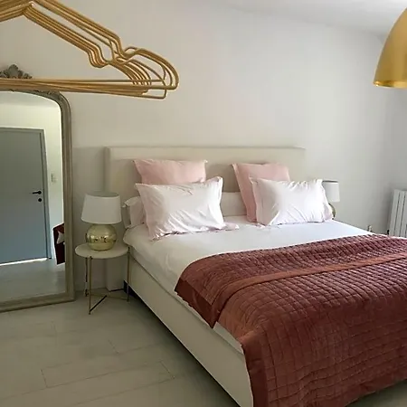 Nocleg ze śniadaniem Jardin Du Marais 3*
